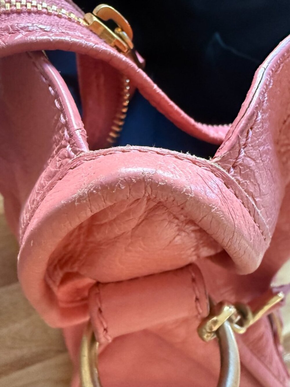 Balenciaga Classic City Pink Leather Motorcycle Bag - Picture 3 of 9